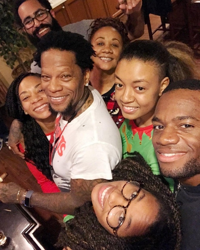 A picture of Tyler Whitney Hughley with her family.